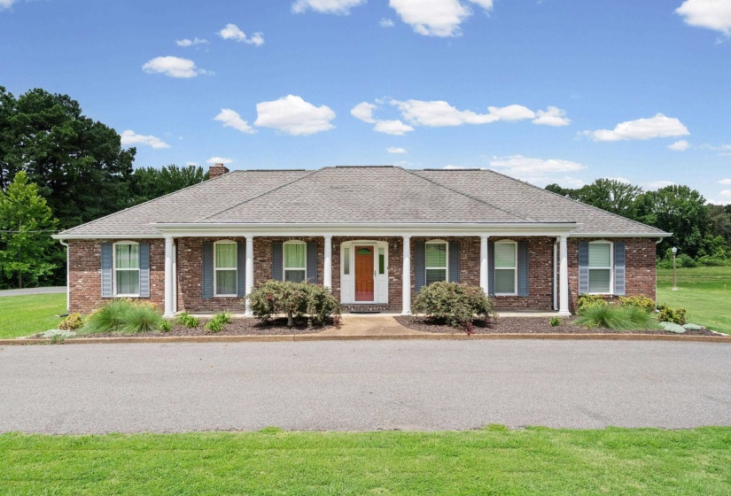 123 MALONE RD, Hernando, Mississippi 38632, 4 Bedroom Bedrooms, 10 Room Rooms,2.1 BathroomBathrooms,Residential,For Sale,MALONE,0,10226297