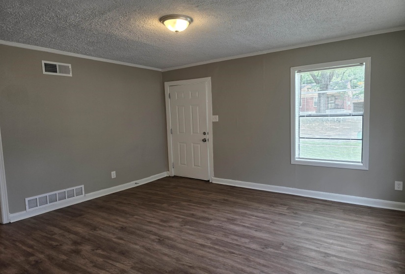 3487 HECKLE AVE, Memphis, Tennessee 38111, 4 Bedroom Bedrooms, 6 Room Rooms,2 BathroomBathrooms,Residential,For Sale,HECKLE,0,10226083