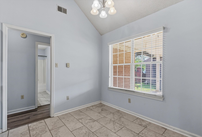 5364 MEADOW CROSS DR, Memphis, Tennessee 38141, 3 Bedroom Bedrooms, 7 Room Rooms,2 BathroomBathrooms,Residential,For Sale,MEADOW CROSS,0,10223089