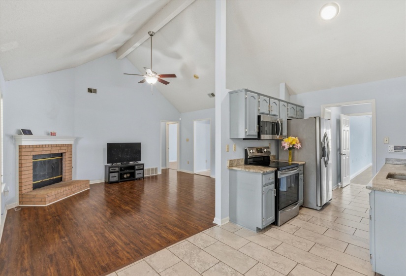 5364 MEADOW CROSS DR, Memphis, Tennessee 38141, 3 Bedroom Bedrooms, 7 Room Rooms,2 BathroomBathrooms,Residential,For Sale,MEADOW CROSS,0,10223089
