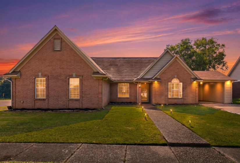 5364 MEADOW CROSS DR, Memphis, Tennessee 38141, 3 Bedroom Bedrooms, 7 Room Rooms,2 BathroomBathrooms,Residential,For Sale,MEADOW CROSS,0,10223089