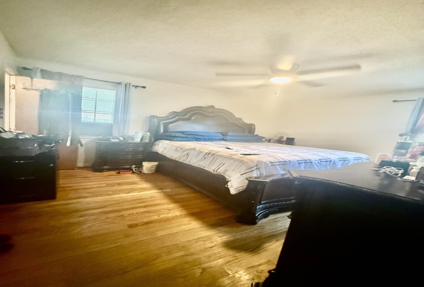 3370 BROOKMEADE ST, Memphis, Tennessee 38127, 3 Bedroom Bedrooms, 8 Room Rooms,2 BathroomBathrooms,Residential,For Sale,BROOKMEADE,0,10226443