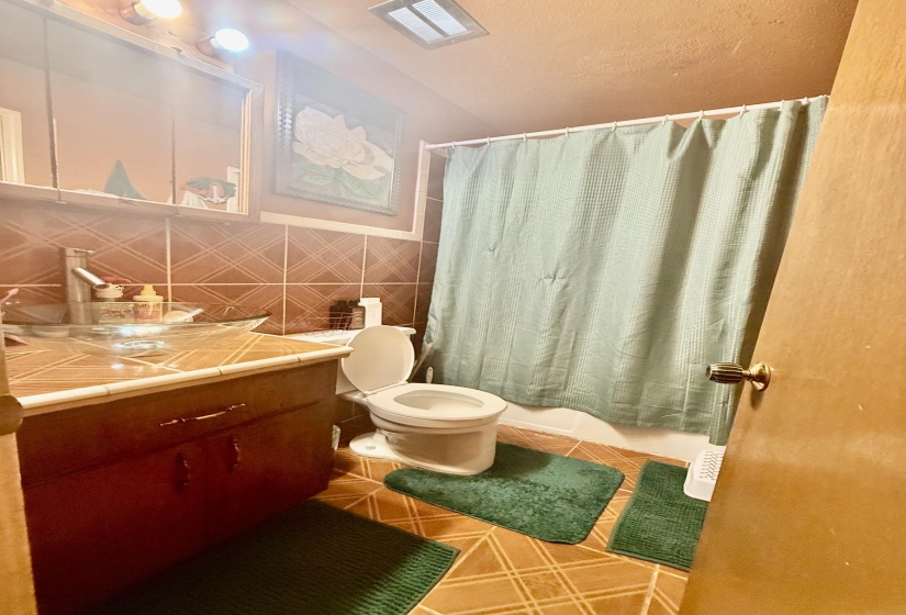 3370 BROOKMEADE ST, Memphis, Tennessee 38127, 3 Bedroom Bedrooms, 8 Room Rooms,2 BathroomBathrooms,Residential,For Sale,BROOKMEADE,0,10226443