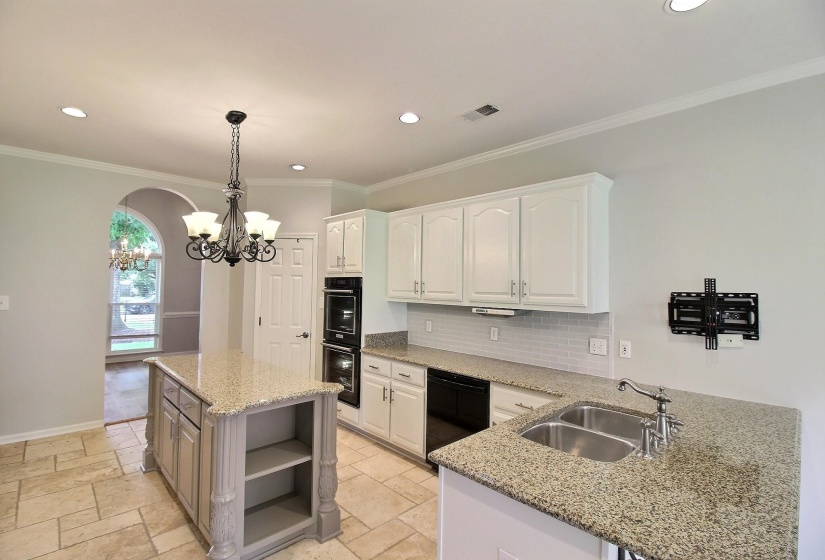 1595 COLEHERNE CV, Collierville, Tennessee 38017, 5 Bedroom Bedrooms, 9 Room Rooms,3.1 BathroomBathrooms,Residential,For Sale,COLEHERNE,0,10226223