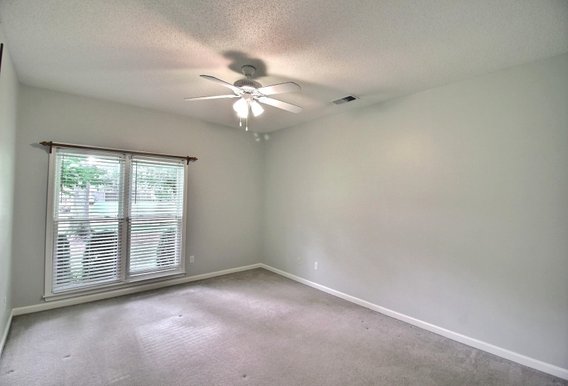 1595 COLEHERNE CV, Collierville, Tennessee 38017, 5 Bedroom Bedrooms, 9 Room Rooms,3.1 BathroomBathrooms,Residential,For Sale,COLEHERNE,0,10226223