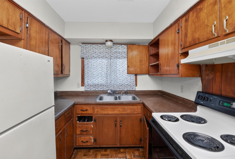 559 MONTEAGLE DR, Memphis, Tennessee 38109, 3 Bedroom Bedrooms, 6 Room Rooms,1.1 BathroomBathrooms,Residential,For Sale,MONTEAGLE,0,10226238
