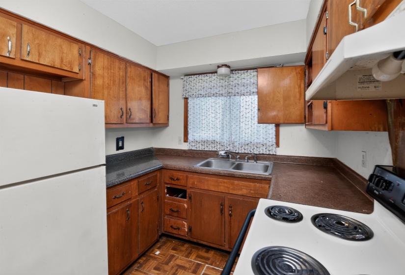 559 MONTEAGLE DR, Memphis, Tennessee 38109, 3 Bedroom Bedrooms, 6 Room Rooms,1.1 BathroomBathrooms,Residential,For Sale,MONTEAGLE,0,10226238