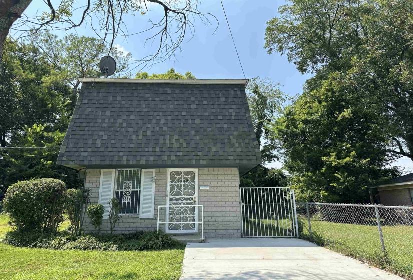 1339 MCNEIL ST, Memphis, Tennessee 38108, 4 Bedroom Bedrooms, 6 Room Rooms,2 BathroomBathrooms,Residential,For Sale,MCNEIL,0,10226481
