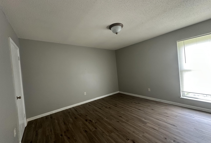 1339 MCNEIL ST, Memphis, Tennessee 38108, 4 Bedroom Bedrooms, 6 Room Rooms,2 BathroomBathrooms,Residential,For Sale,MCNEIL,0,10226481