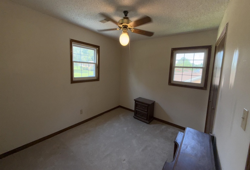595 SWANEY DR, Holly Springs, Mississippi 38635, 3 Bedroom Bedrooms, 7 Room Rooms,3 BathroomBathrooms,Residential,For Sale,SWANEY,0,10206582