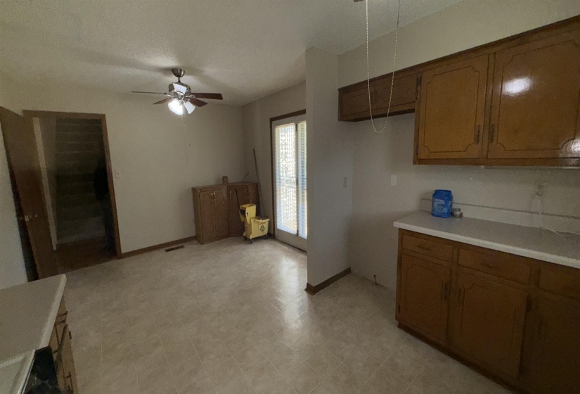 595 SWANEY DR, Holly Springs, Mississippi 38635, 3 Bedroom Bedrooms, 7 Room Rooms,3 BathroomBathrooms,Residential,For Sale,SWANEY,0,10206582