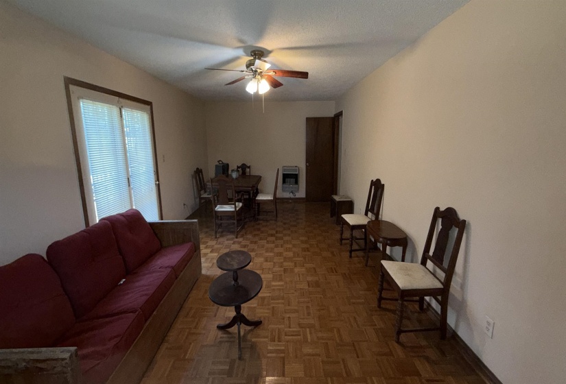 595 SWANEY DR, Holly Springs, Mississippi 38635, 3 Bedroom Bedrooms, 7 Room Rooms,3 BathroomBathrooms,Residential,For Sale,SWANEY,0,10206582
