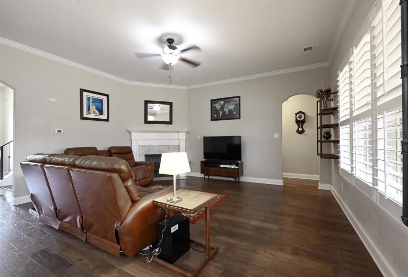 110 LAUREL GLEN DR, Oakland, Tennessee 38060, 4 Bedroom Bedrooms, 7 Room Rooms,3 BathroomBathrooms,Residential,For Sale,LAUREL GLEN,0,10218437