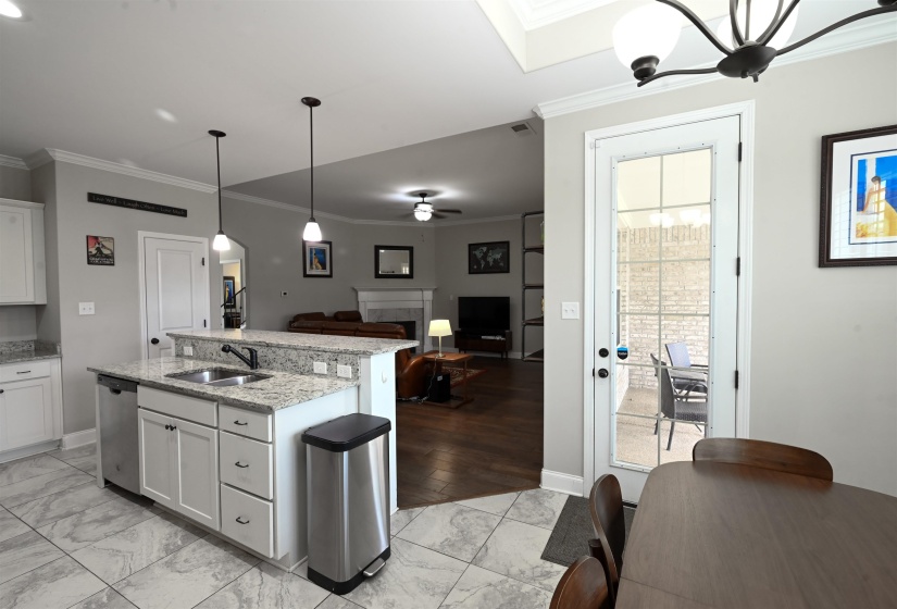110 LAUREL GLEN DR, Oakland, Tennessee 38060, 4 Bedroom Bedrooms, 7 Room Rooms,3 BathroomBathrooms,Residential,For Sale,LAUREL GLEN,0,10218437