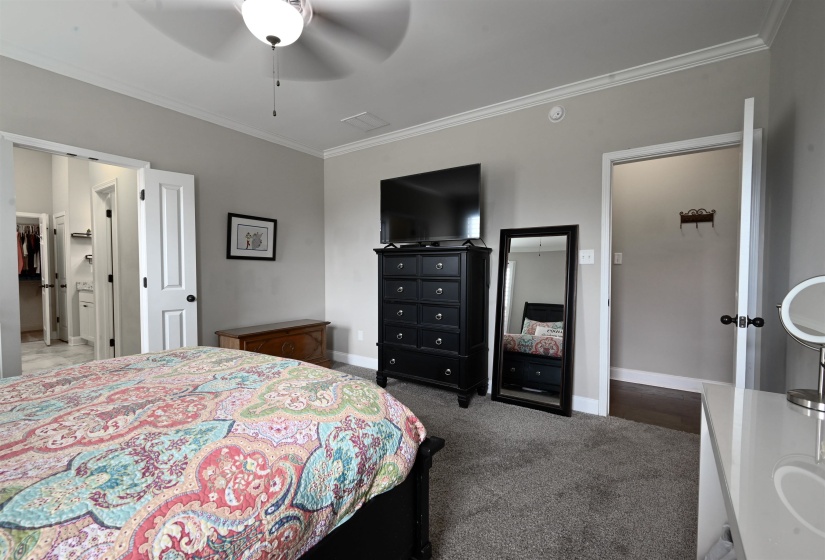 110 LAUREL GLEN DR, Oakland, Tennessee 38060, 4 Bedroom Bedrooms, 7 Room Rooms,3 BathroomBathrooms,Residential,For Sale,LAUREL GLEN,0,10218437