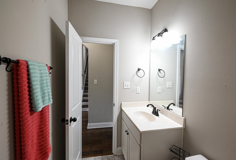 110 LAUREL GLEN DR, Oakland, Tennessee 38060, 4 Bedroom Bedrooms, 7 Room Rooms,3 BathroomBathrooms,Residential,For Sale,LAUREL GLEN,0,10218437