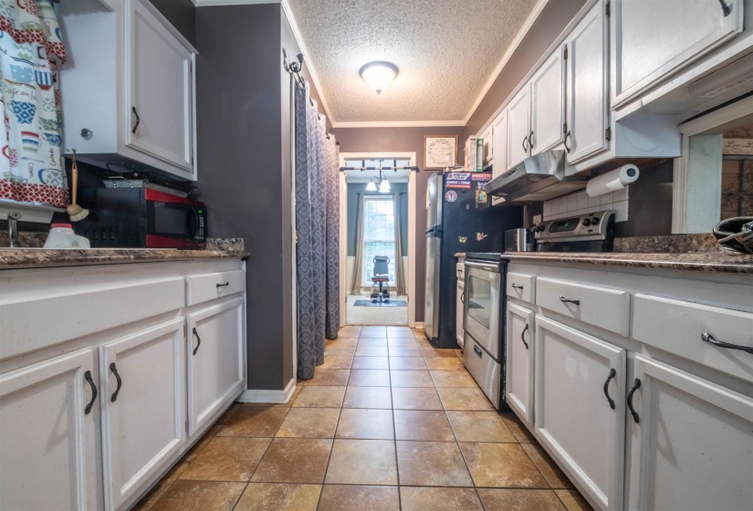 9156 GAINSBOROUGH DR, Lakeland, Tennessee 38002, 3 Bedroom Bedrooms, 3 Room Rooms,2 BathroomBathrooms,Residential,For Sale,GAINSBOROUGH,0,10226019