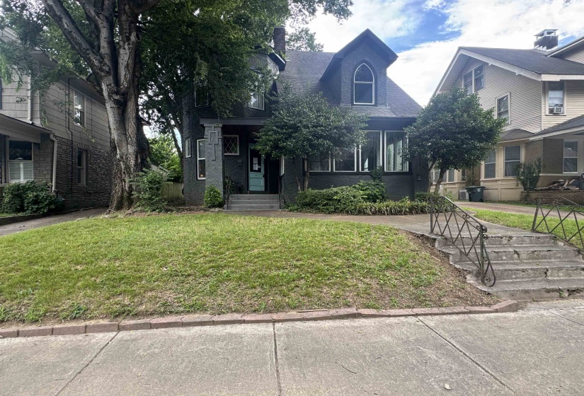 1609 EASTMORELAND AVE, Memphis, Tennessee 38104, 5 Bedroom Bedrooms, 11 Room Rooms,3.1 BathroomBathrooms,Residential,For Sale,EASTMORELAND,0,10226501