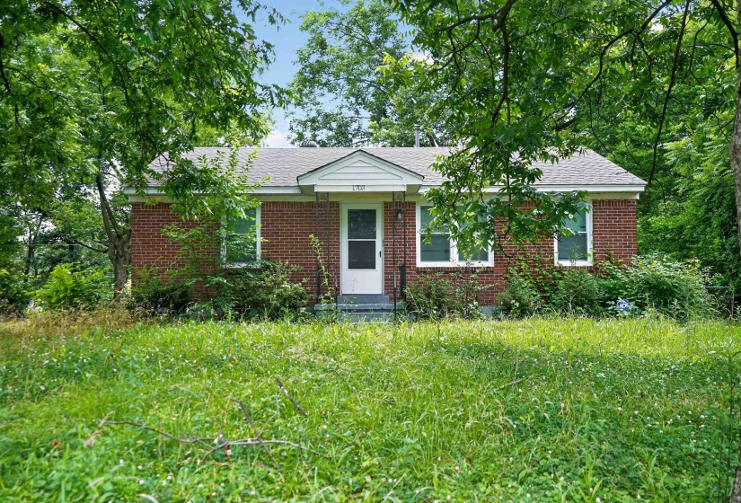 1703 CORNING AVE, Memphis, Tennessee 38127, 3 Bedroom Bedrooms, 5 Room Rooms,1 BathroomBathrooms,Residential,For Sale,CORNING,0,10224320