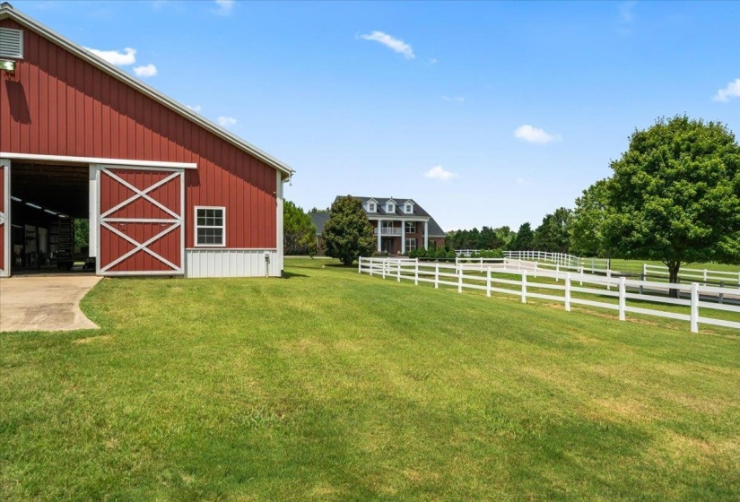 740 FRAZIER RD, Rossville, Tennessee 38066, 4 Bedroom Bedrooms, 12 Room Rooms,3.2 BathroomBathrooms,Residential,For Sale,FRAZIER,0,10226420