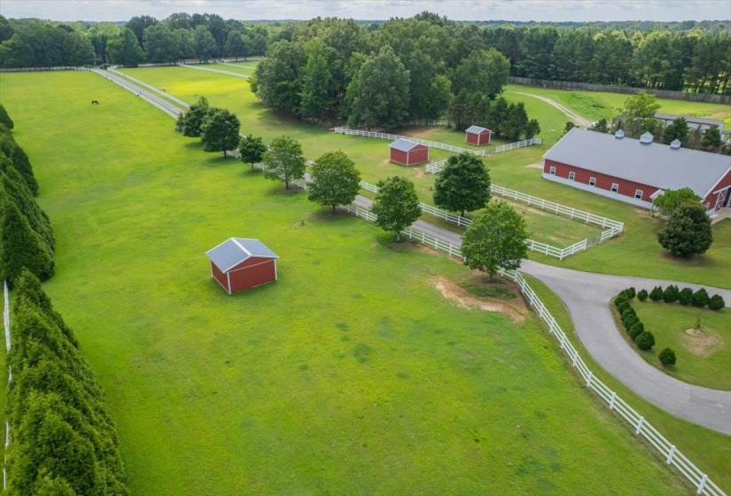740 FRAZIER RD, Rossville, Tennessee 38066, 4 Bedroom Bedrooms, 12 Room Rooms,3.2 BathroomBathrooms,Residential,For Sale,FRAZIER,0,10226420