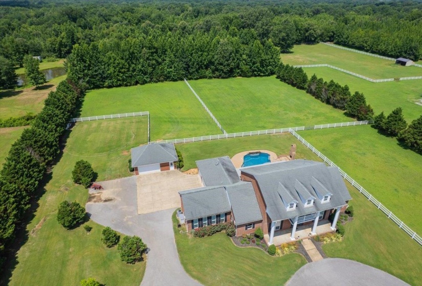 740 FRAZIER RD, Rossville, Tennessee 38066, 4 Bedroom Bedrooms, 12 Room Rooms,3.2 BathroomBathrooms,Residential,For Sale,FRAZIER,0,10226420