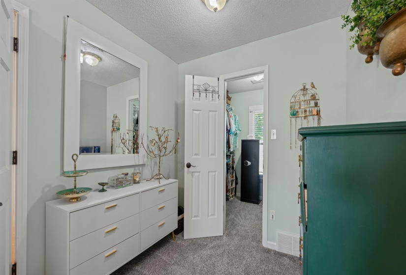 434 BOWLING BROOK DR, Collierville, Tennessee 38017, 4 Bedroom Bedrooms, 8 Room Rooms,2.1 BathroomBathrooms,Residential,For Sale,BOWLING BROOK,0,10226694