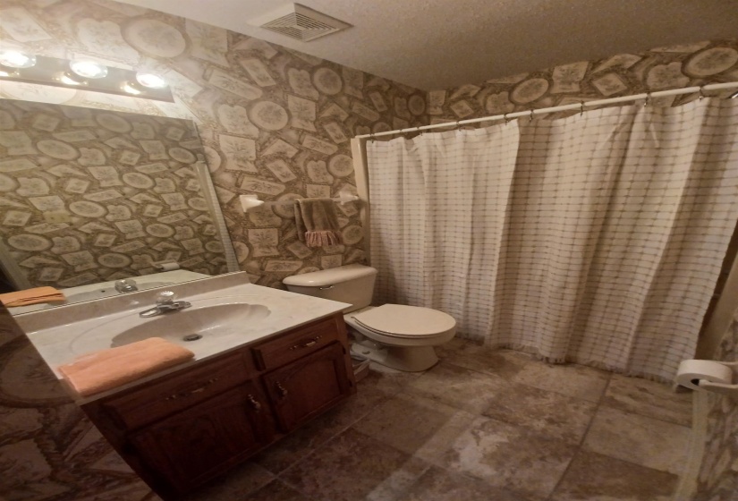 9592 CHI CHI LN, Lakeland, Tennessee 38002, 3 Bedroom Bedrooms, 5 Room Rooms,2 BathroomBathrooms,Residential,For Sale,CHI CHI,0,10226024
