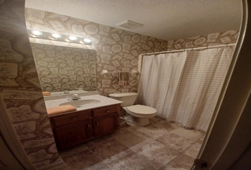 9592 CHI CHI LN, Lakeland, Tennessee 38002, 3 Bedroom Bedrooms, 5 Room Rooms,2 BathroomBathrooms,Residential,For Sale,CHI CHI,0,10226024