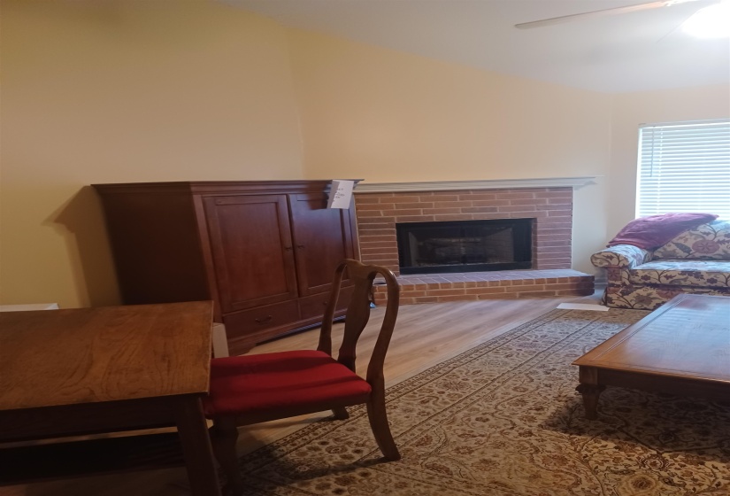 9592 CHI CHI LN, Lakeland, Tennessee 38002, 3 Bedroom Bedrooms, 5 Room Rooms,2 BathroomBathrooms,Residential,For Sale,CHI CHI,0,10226024