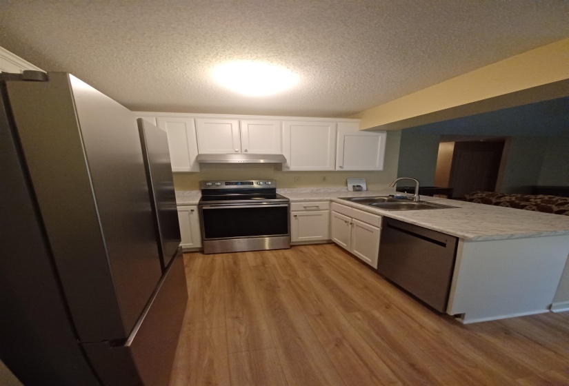 9592 CHI CHI LN, Lakeland, Tennessee 38002, 3 Bedroom Bedrooms, 5 Room Rooms,2 BathroomBathrooms,Residential,For Sale,CHI CHI,0,10226024