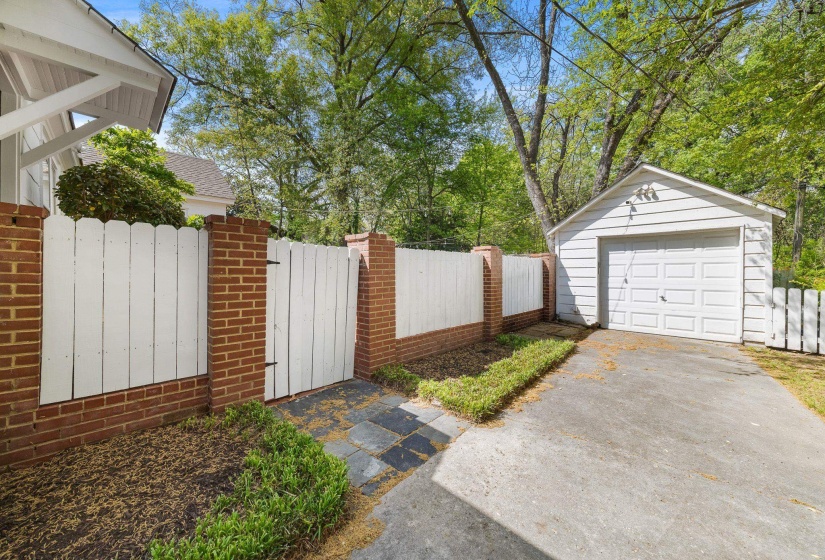 281 PALISADE ST, Memphis, Tennessee 38111, 2 Bedroom Bedrooms, 6 Room Rooms,1 BathroomBathrooms,Residential,For Sale,PALISADE,0,10219012
