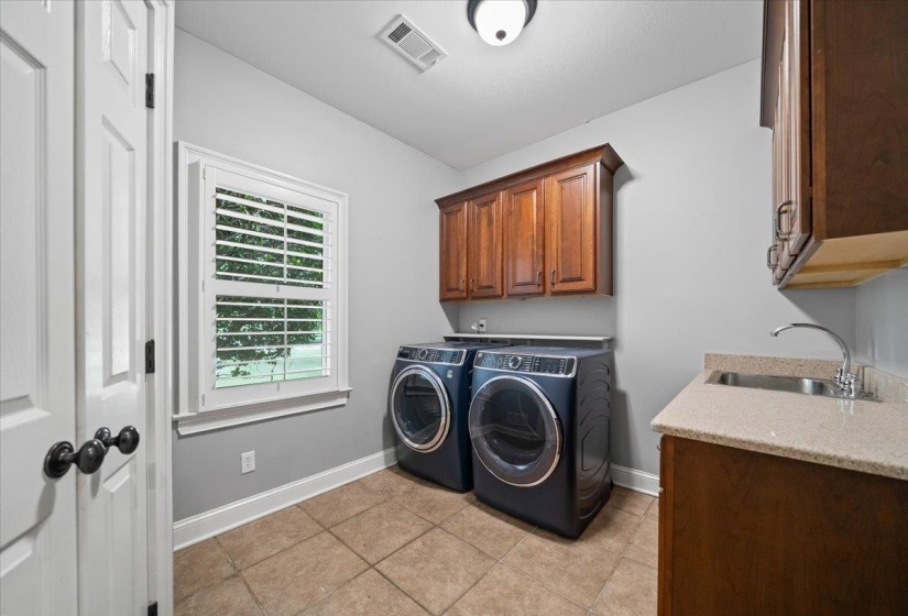 2890 RALEIGH-LAGRANGE DR, Rossville, Tennessee 38066, 4 Bedroom Bedrooms, 8 Room Rooms,3.1 BathroomBathrooms,Residential,For Sale,RALEIGH-LAGRANGE,0,10223329