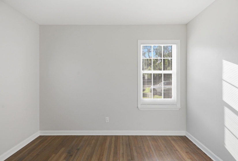 409 STONEHAM RD, Memphis, Tennessee 38109, 3 Bedroom Bedrooms, 6 Room Rooms,1.1 BathroomBathrooms,Residential,For Sale,STONEHAM,0,10226152