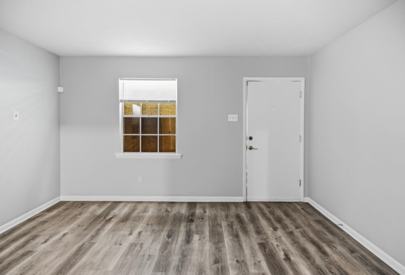 856 WHITE CLOVER LN, Memphis, Tennessee 38109, 3 Bedroom Bedrooms, 6 Room Rooms,1 BathroomBathrooms,Residential,For Sale,WHITE CLOVER,0,10226720