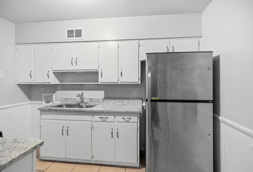 856 WHITE CLOVER LN, Memphis, Tennessee 38109, 3 Bedroom Bedrooms, 6 Room Rooms,1 BathroomBathrooms,Residential,For Sale,WHITE CLOVER,0,10226720