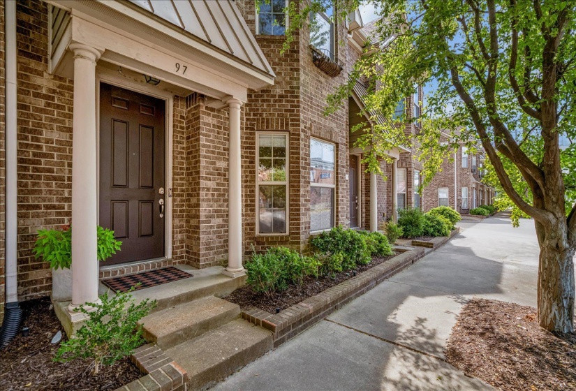 97 CAROLINA AVE, Memphis, Tennessee 38103, 2 Bedroom Bedrooms, 5 Room Rooms,2.1 BathroomBathrooms,Residential,For Sale,CAROLINA,0,10228495
