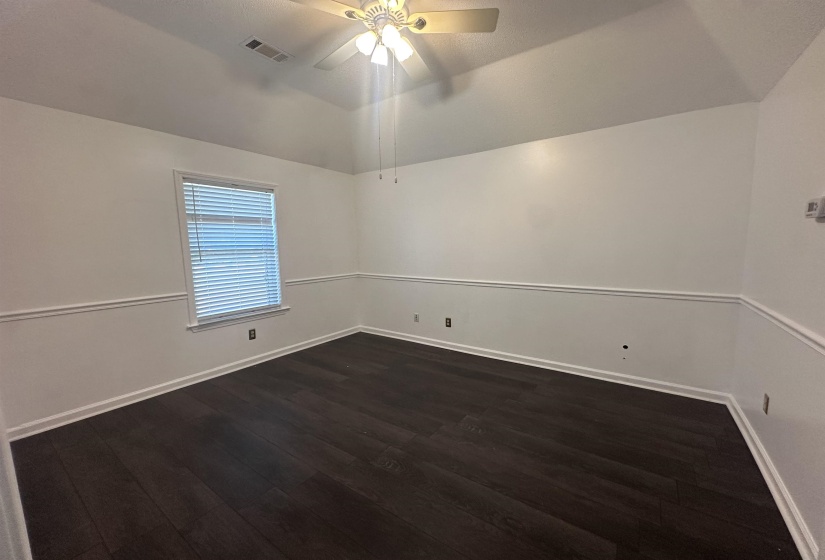 8305 CRIMSON CREEK DR, Memphis, Tennessee 38016, 3 Bedroom Bedrooms, 7 Room Rooms,2 BathroomBathrooms,Rental Properties,For Sale,CRIMSON CREEK,0,10228672