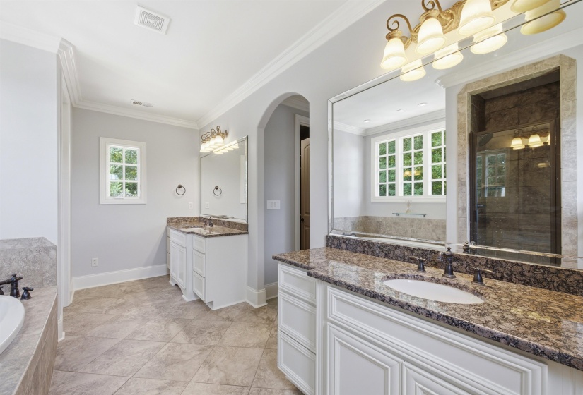 4301 COOL SPRINGS CV, Lakeland, Tennessee 38002, 5 Bedroom Bedrooms, 12 Room Rooms,4.1 BathroomBathrooms,Residential,For Sale,COOL SPRINGS,0,10224233