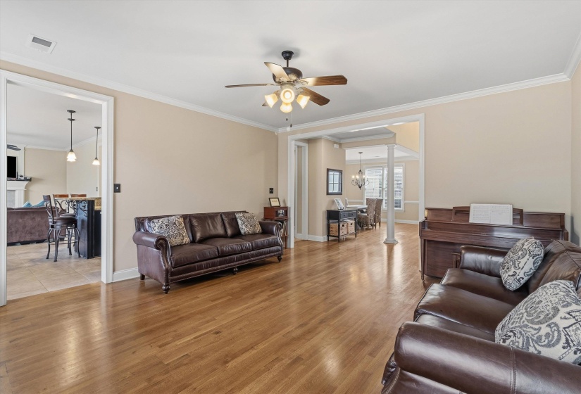 580 WINDING VALLEY CV, Collierville, Tennessee 38017, 6 Bedroom Bedrooms, 11 Room Rooms,3.1 BathroomBathrooms,Residential,For Sale,WINDING VALLEY,0,10223783