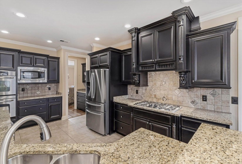 580 WINDING VALLEY CV, Collierville, Tennessee 38017, 6 Bedroom Bedrooms, 11 Room Rooms,3.1 BathroomBathrooms,Residential,For Sale,WINDING VALLEY,0,10223783