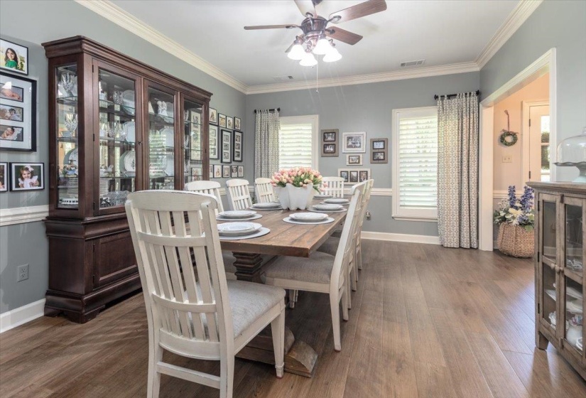 10250 BARN HILL DR, Collierville, Tennessee 38017, 4 Bedroom Bedrooms, 8 Room Rooms,3.1 BathroomBathrooms,Residential,For Sale,BARN HILL,0,10226423