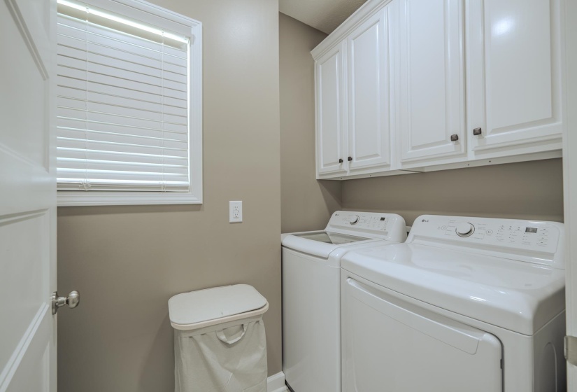 970 DODD DR, Savannah, Tennessee 38372-6572, 3 Bedroom Bedrooms, 7 Room Rooms,2 BathroomBathrooms,Residential,For Sale,DODD,0,10228516