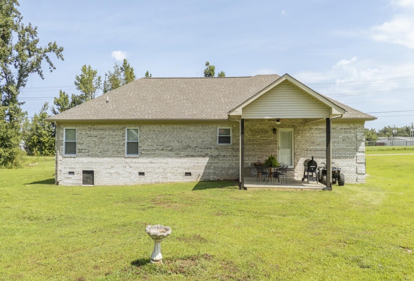970 DODD DR, Savannah, Tennessee 38372-6572, 3 Bedroom Bedrooms, 7 Room Rooms,2 BathroomBathrooms,Residential,For Sale,DODD,0,10228516