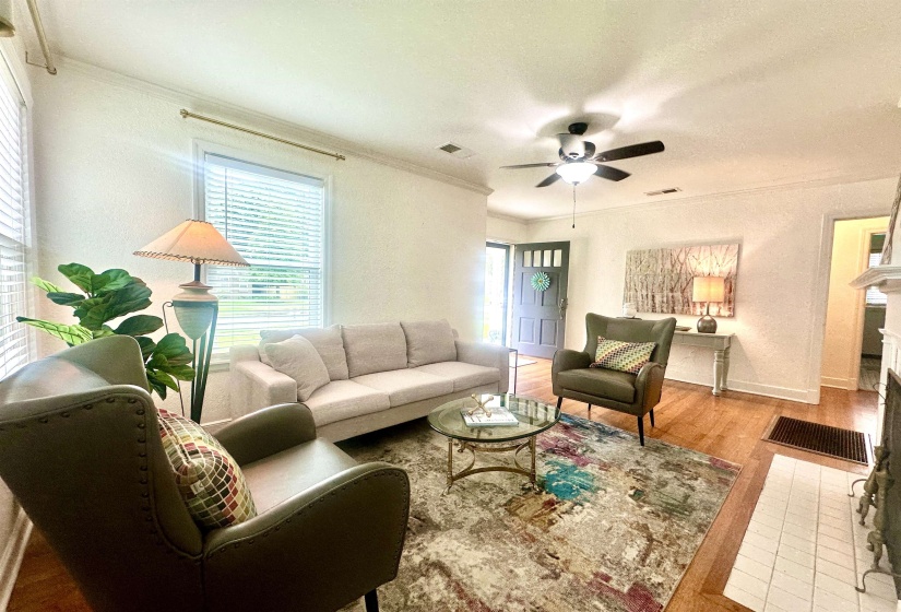 3704 CHARLESWOOD AVE, Memphis, Tennessee 38122, 3 Bedroom Bedrooms, 5 Room Rooms,2 BathroomBathrooms,Residential,For Sale,CHARLESWOOD,0,10228523