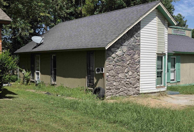 5088 BRECKENWOOD DR, Memphis, Tennessee 38127, 3 Bedroom Bedrooms, 7 Room Rooms,1.1 BathroomBathrooms,Residential,For Sale,BRECKENWOOD,0,10228532