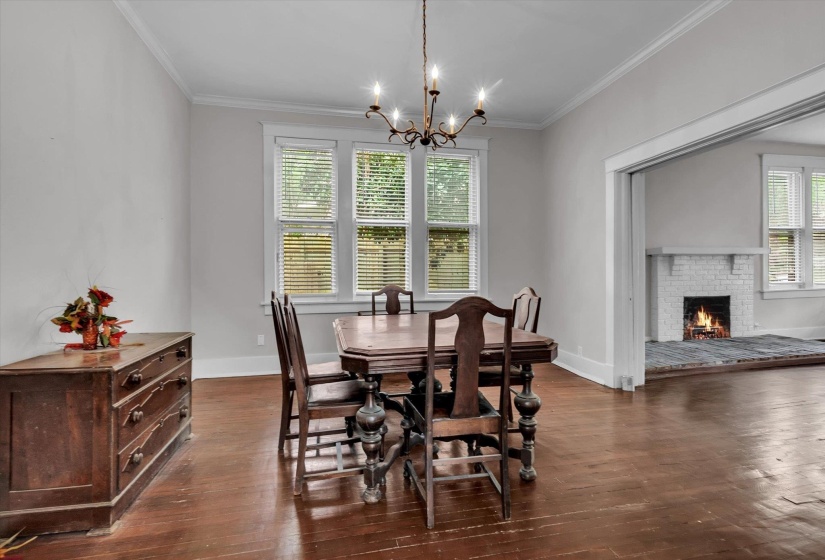 2031 CENTRAL AVE, Memphis, Tennessee 38104, 4 Bedroom Bedrooms, 8 Room Rooms,2 BathroomBathrooms,Residential,For Sale,CENTRAL,0,10218478