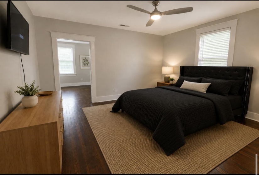 2031 CENTRAL AVE, Memphis, Tennessee 38104, 4 Bedroom Bedrooms, 8 Room Rooms,2 BathroomBathrooms,Residential,For Sale,CENTRAL,0,10218478