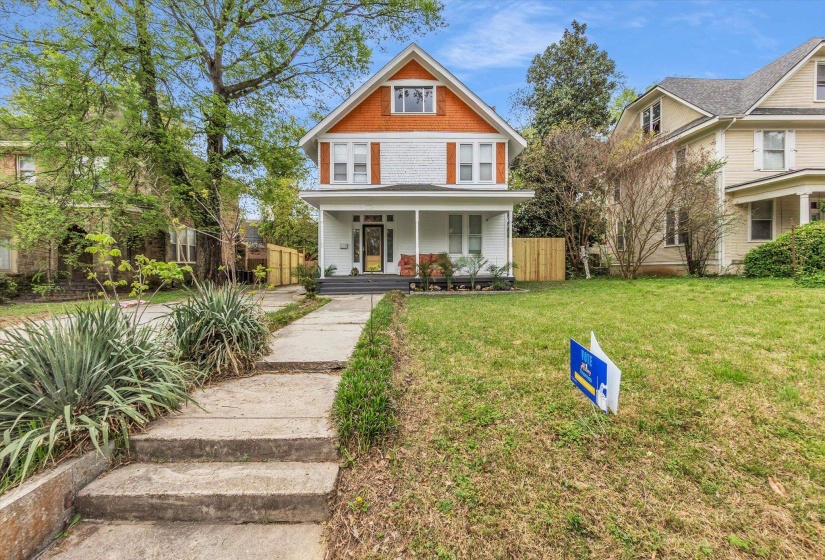 2031 CENTRAL AVE, Memphis, Tennessee 38104, 4 Bedroom Bedrooms, 8 Room Rooms,2 BathroomBathrooms,Residential,For Sale,CENTRAL,0,10218478
