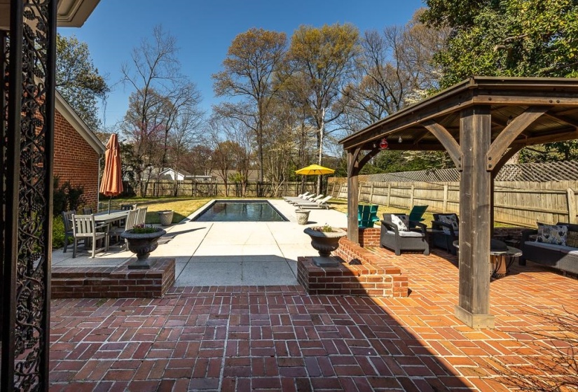 3534 WAYNOKA AVE, Memphis, Tennessee 38111, 3 Bedroom Bedrooms, 7 Room Rooms,2.1 BathroomBathrooms,Residential,For Sale,WAYNOKA,0,10217327
